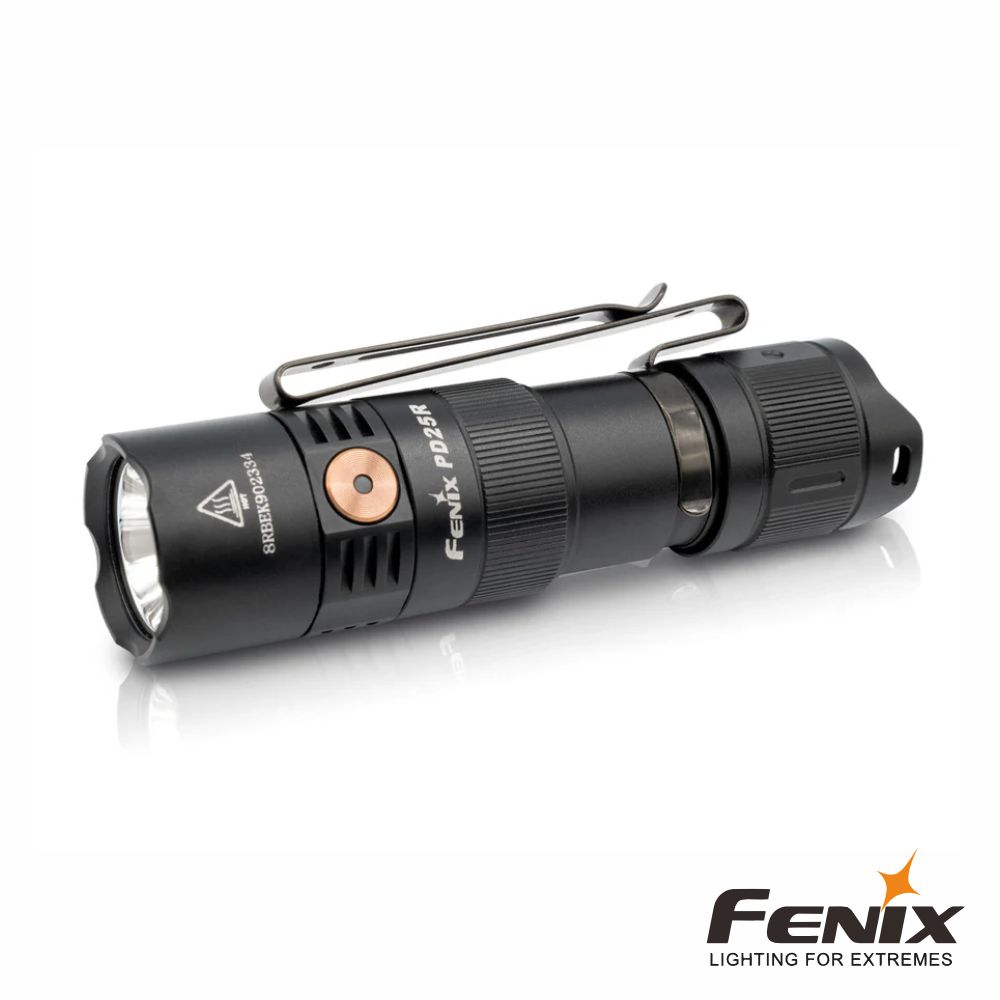 Lanterna 800lm IP68 FENIX - (PD25R)